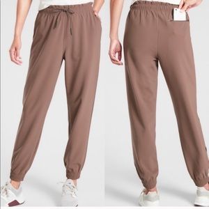 Athleta Metropolis Jogger